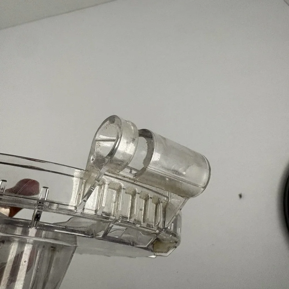 Dyson vacuum dc33